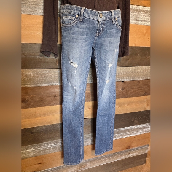 Guess Jeans - Picture 3 of 15